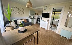 Bay View Chalet, 28 Sea Valley